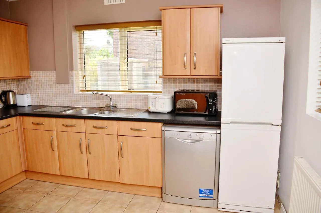 Holiday home 1Fg Dreams Unlimited Serviced Accommodation- Staines - Heathrow Stanwell